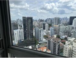 de-royale photo thumbnail #5